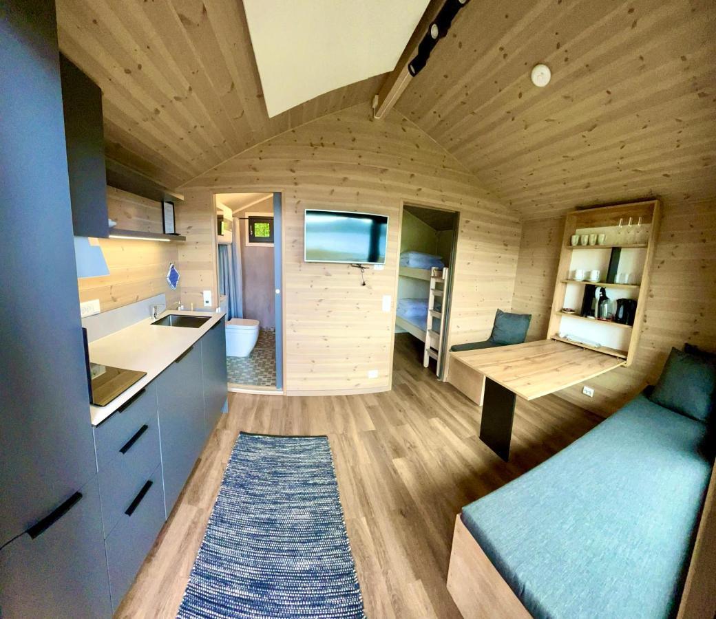 Отель Base Camp Hamaroy Sorkil Экстерьер фото